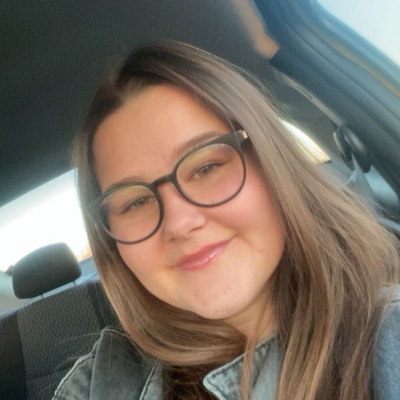 derika_45